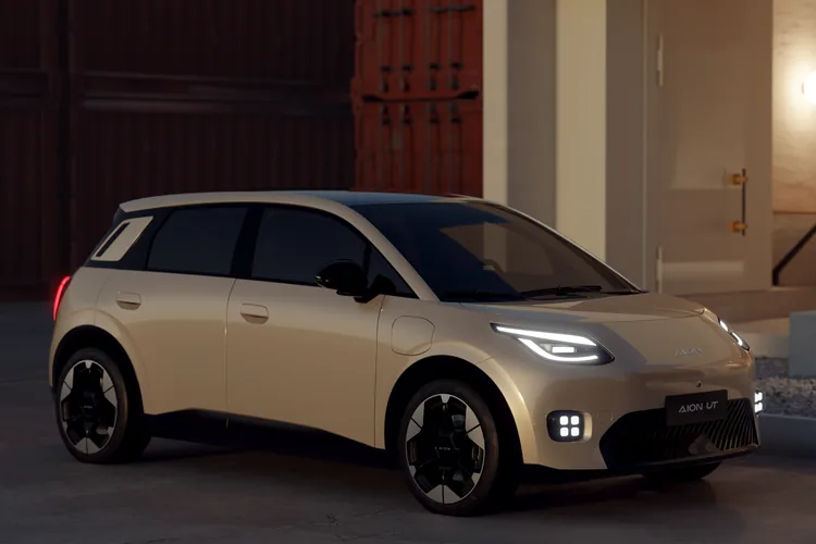 GAC AION UT PREMIUM, hatchback eléctrico con máxima seguridad Euro NCAP