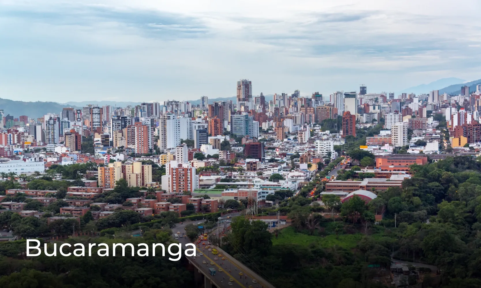 Vista panorámica de Bucaramanga, ciudad con vitrina GAC Promotores del Oriente
